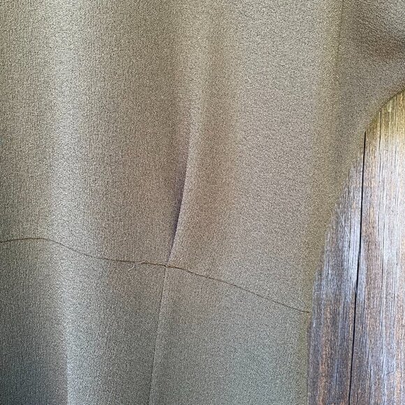 Bobeau Midi Wrap Dress Olive Green Crepe M Classiccore Short Sleeve Preppy VNeck - Picture 8 of 12